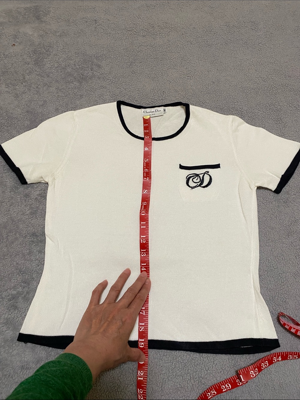 Dior White Knit Short Sleeve Sweater with Black Trim - Picture 9 of 9